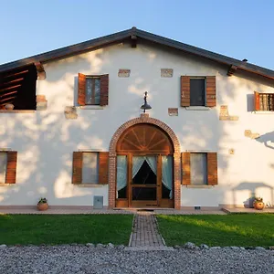 https://fior-di-pesco.hotelinveneto.com
